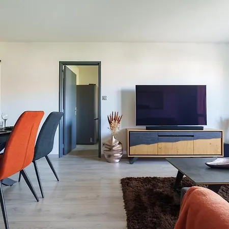 Apartamento Le Douze Au Soleil - Terrasse, Parking Et Tram Mérignac